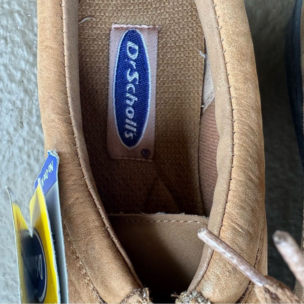 NWT Dr. Scholl's Tan Lace-Up Shoes Size 7.5 Comfort Minimalist Classic - Picture 2 of 9